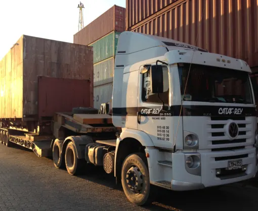 Transporte de contenedor especial